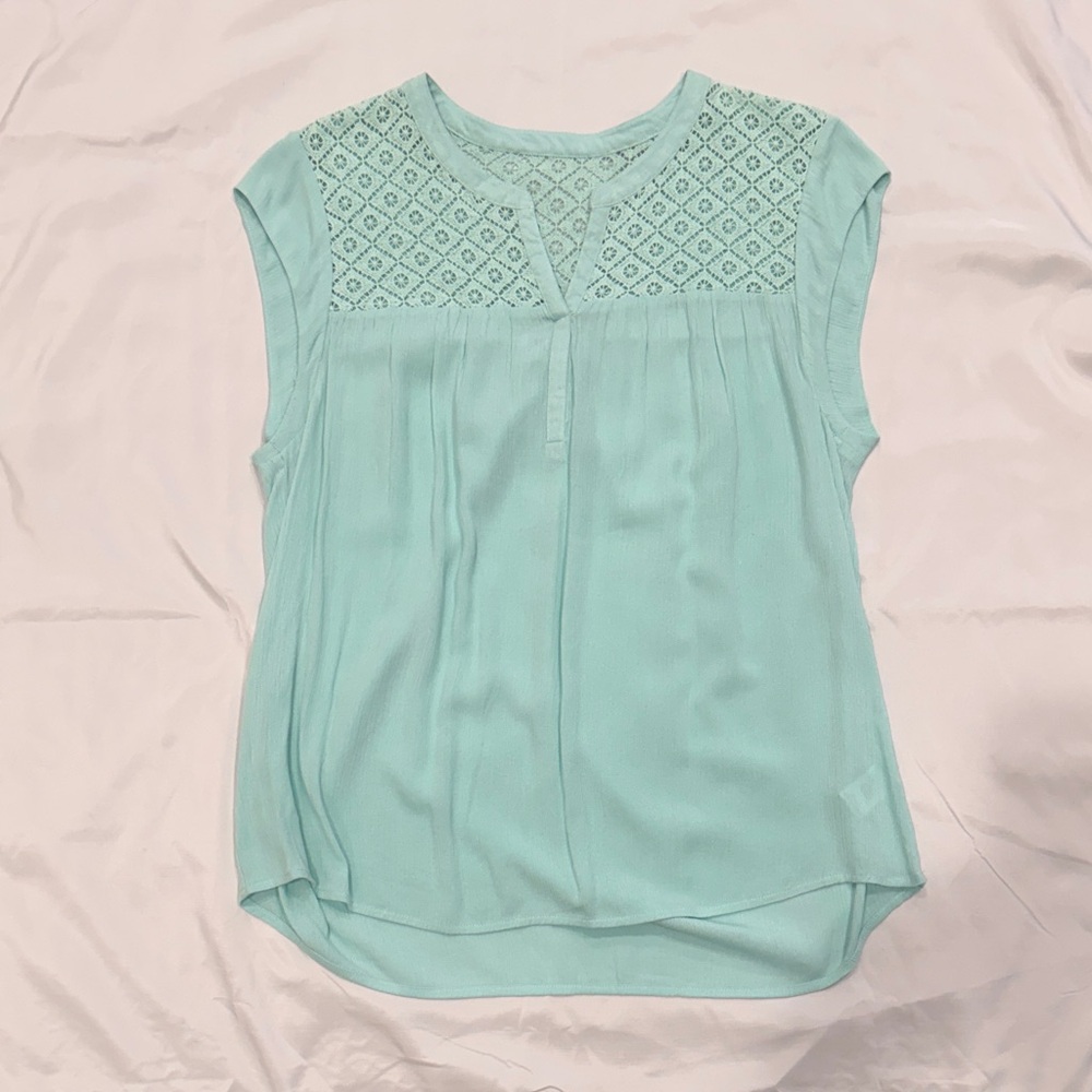 DR2 Aqua Cap Sleeve Gauze Top With Lace Detail—L